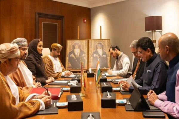 central minister Piyush Goyal meets omani counterpart