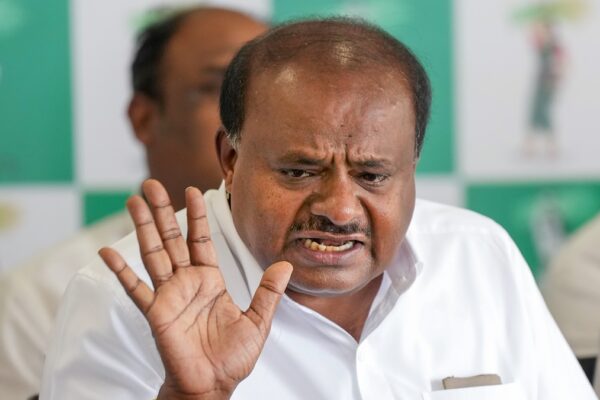 HD Kumaraswamy oppose land acquisition