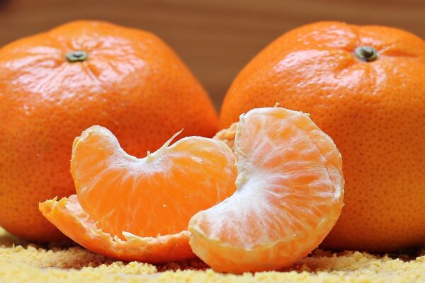 health benefits of seasonal fruit Orange