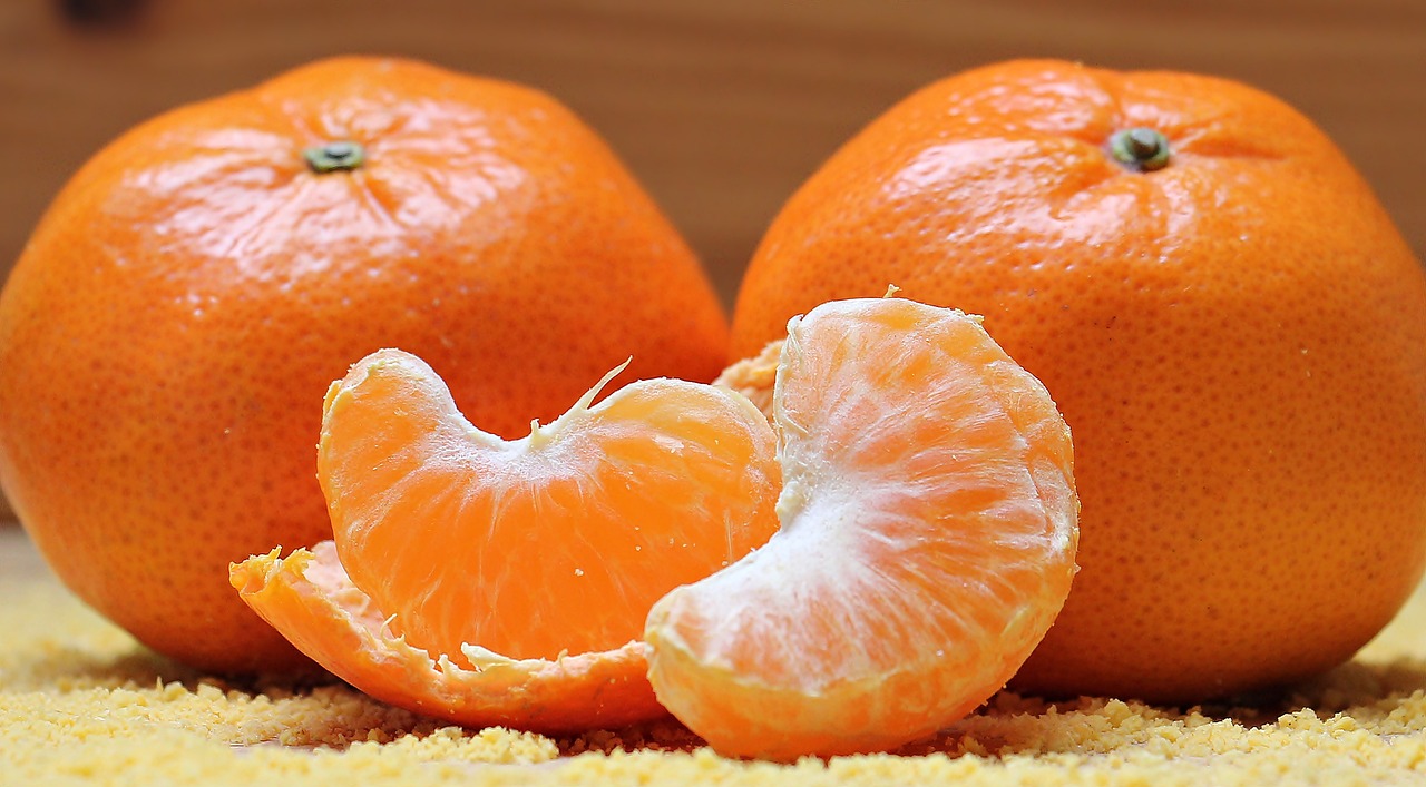 health benefits of seasonal fruit Orange