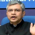 Ashwini Vaishnaw visited Bengaluru semi conductor production unit