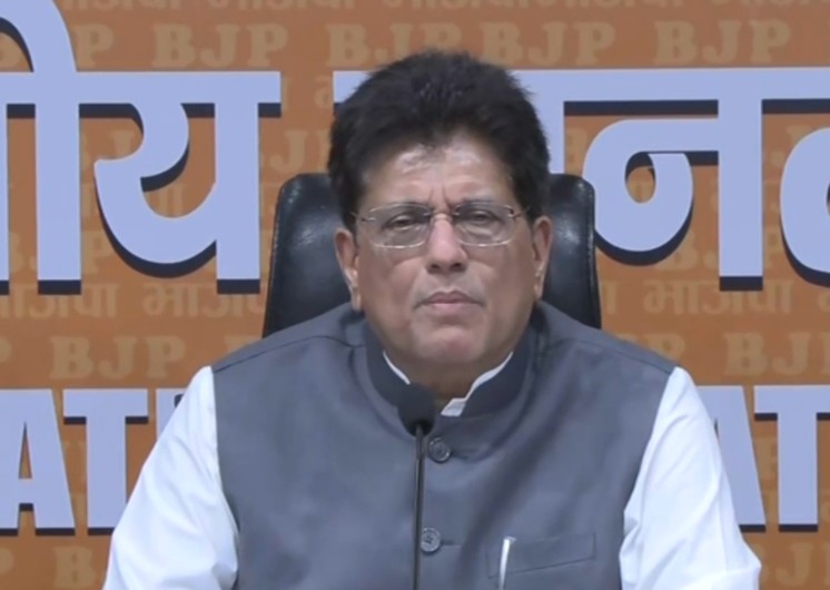 Piyush Goyal accused Rahul Gandhi about adjustment politics