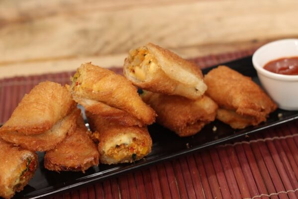 Evening snacks Paneer Schezwan Bread Roll