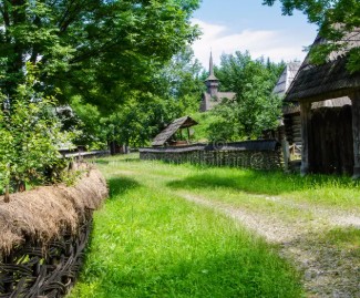 Siraguppa man destroy road which connects village