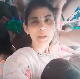 Shakti Scheme woman shares problem of free bus