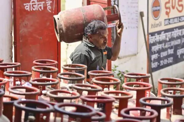 Lpg government gave important update regarding bookings