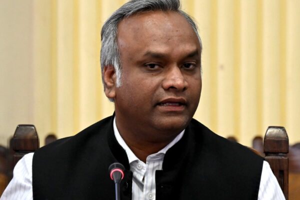 Priyank Kharge accused bjp and rss using lok bhavan as their office