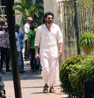 leaked photo from spirit film set of Prabhas is fake