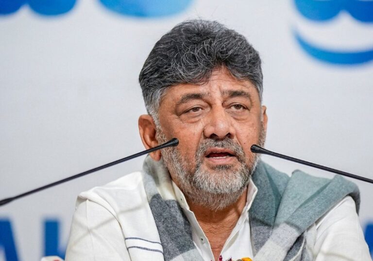 modi cabinet should scarifies first not people says DK Shivakumar