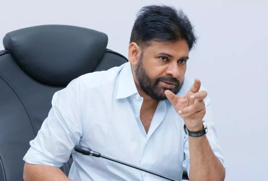 this is what pawan kalyan say about his and vijay comparison