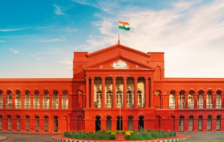 high court gives stay to continue interview for valmiki university