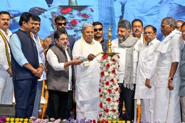 Cm siddaramaiah about building stadium
