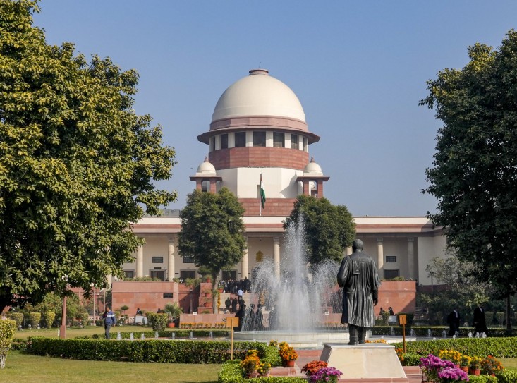 supreme court mandate tracking device and Speed Governor in transport vehicle