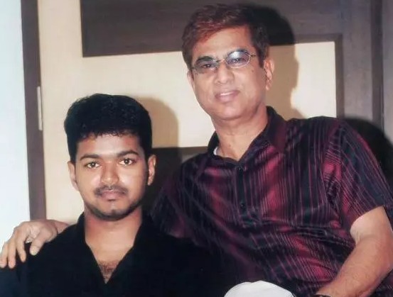 Actor Vijay father offer congress a coalition