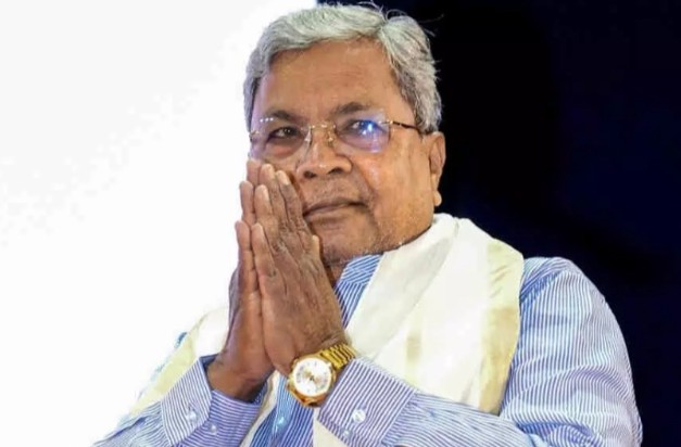 CM Change Row siddaramaiah is not ready for national politics