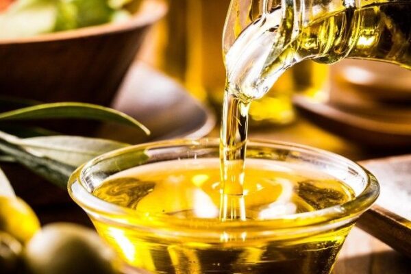 Edible Oil import price hike requested for government intervention