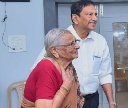 94 years old want Indian Citizenship now