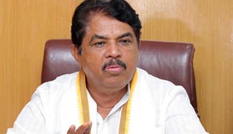 R ashok demands SIT for gruha lakshmi scam to government