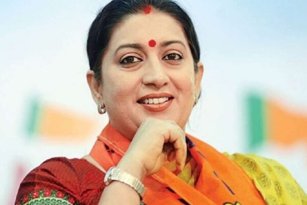 Bjp leader smriti irani name missing from panchayat voter final list