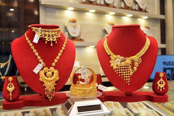 Gold and silver price dropped all over india