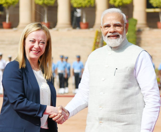 Giorgia Meloni wishes narendra modi