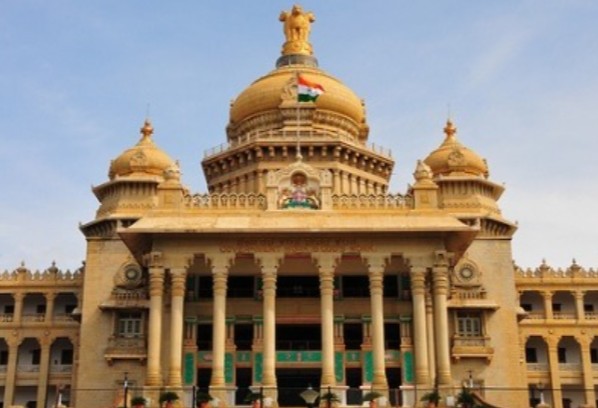 government warns private schools regarding extra high fee