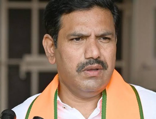 by vijayendra reaction after meeting nitin nabil
