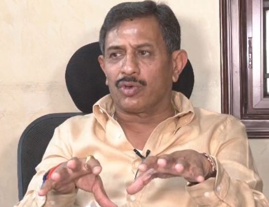 congress MLA HC balakrishna open challenge to HD kumaraswamy come and promise in dharmasthala temple