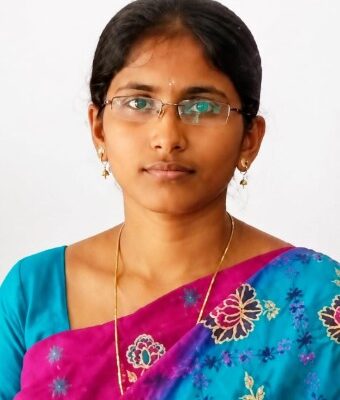 shocking tamil nadu woman made delivery by seeing youtube video lost life