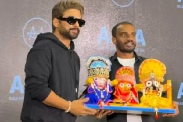 Allu Arjun wins hearts as he removes shoes before accepting Lord Jagannath idol viral video earns widespread praise