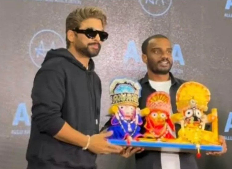 Allu Arjun wins hearts as he removes shoes before accepting Lord Jagannath idol viral video earns widespread praise
