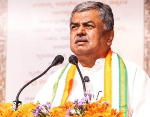 Voter List Controversy BK Hariprasad Mocks Kumaraswamy Calls Him BJPs Sacrificial Lamb