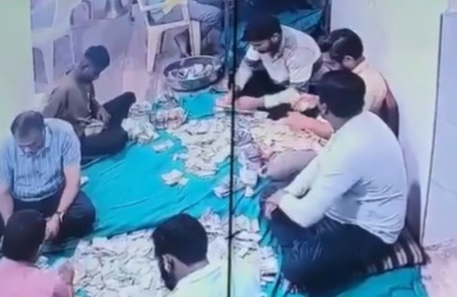 Breaking Caught on Camera CCTV Video of Alleged Cash Theft at Ambaji Temple Donation Room Sparks Outrage