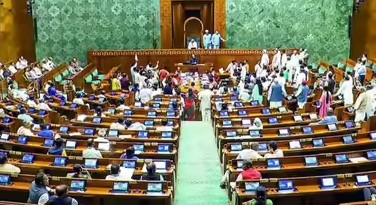 Cauvery Storm in Parliament Over Mekedatu DMK MPs Storm the Well of Lok Sabha as Speaker Rejects Motion