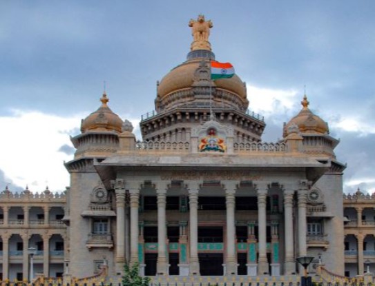 Good news Karnataka government giving slipper with shoe and socks for students