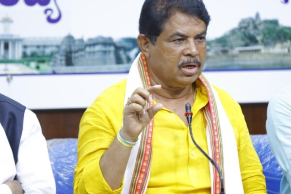 R Ashok Targets Congress Government After Own MLA Alleges 7 percent Cut Money in KRIDL