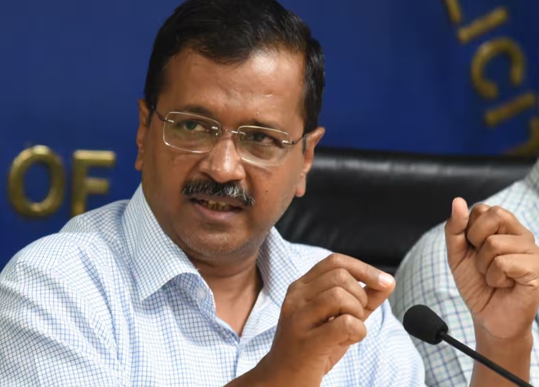 I Am a Dimaagi Naxal Arvind Kejriwal Hits Back at PM Modi independence Day Speech