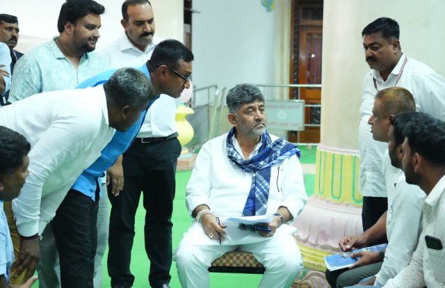Land Acquisition Delay Bidadi Farmers Submit Memorandum to CM Demanding Final Notification