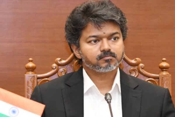 Cauvery Flare up Tamil Nadu Knocks Supreme Court Doors Claims Karnataka Refusing Water Despite Full Dams