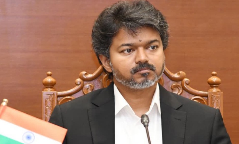Cauvery Flare up Tamil Nadu Knocks Supreme Court Doors Claims Karnataka Refusing Water Despite Full Dams