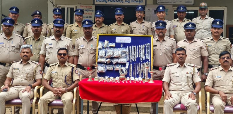 Kittur Jewelry Heist Solved 5 Interstate Gang Members Arrested With 7 kg Silver and i20 Car crime