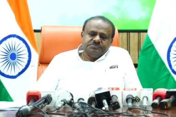 HD Kumaraswamy Targets Priyank Kharge Over Alleged KPSC Irregularities