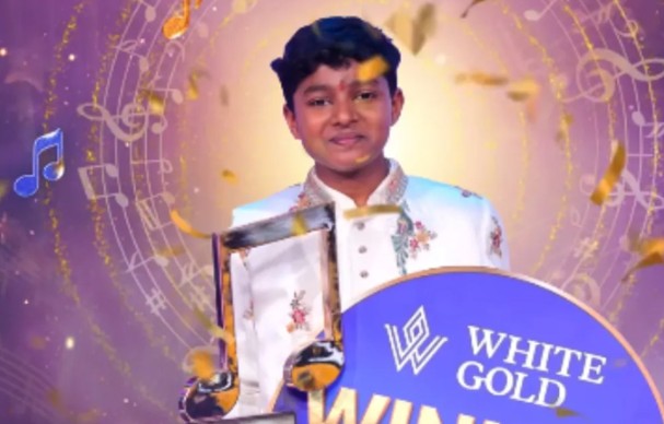 Entertainment Sa Re Ga Ma Pa Lil Champs Grand Finale Mangaluru Boy Ashmith Lifts Trophy