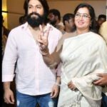 Sumalatha Ambareesh Praises Yash Toxic Urges Him to Ignore Negative Reviews