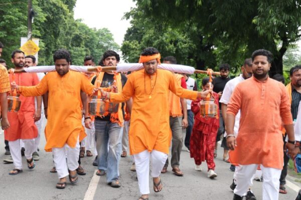 Tejasvi Surya Completes Kanwar Yatra Brings Holy Ganga Jal to Bengaluru Temple