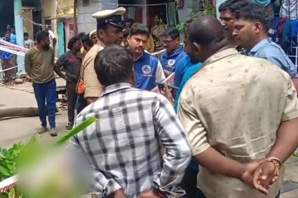 Chilling Crime in Shekharappa Nagar Man Stabs Partner to Death Fleeing Suspect Caught by Locals