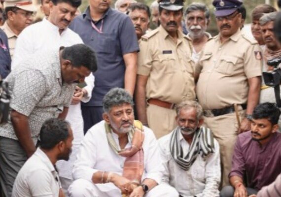 Employing Children Will Lead to Cop Suspensions CM DK Shivakumar Strict Warning at APMC Market