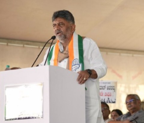 DK Shivakumar Hits Out at Election Commission Demands Arrest of Chief Election Commissioner