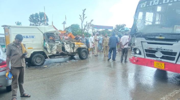 Tragedy in Hassan Bank Cash Van Crashes with KSRTC Bus Near Maranahalli One Killed Four Hospitalized
