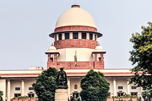 Supreme Court Dismisses PIL on Hindi Usage Emphasizes Administrative and Phased Linguistic Reforms